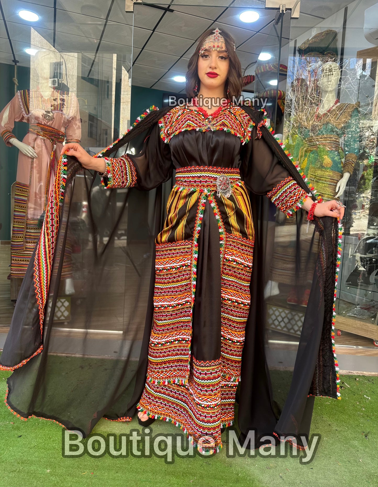Robe kabyle moderne Thileli