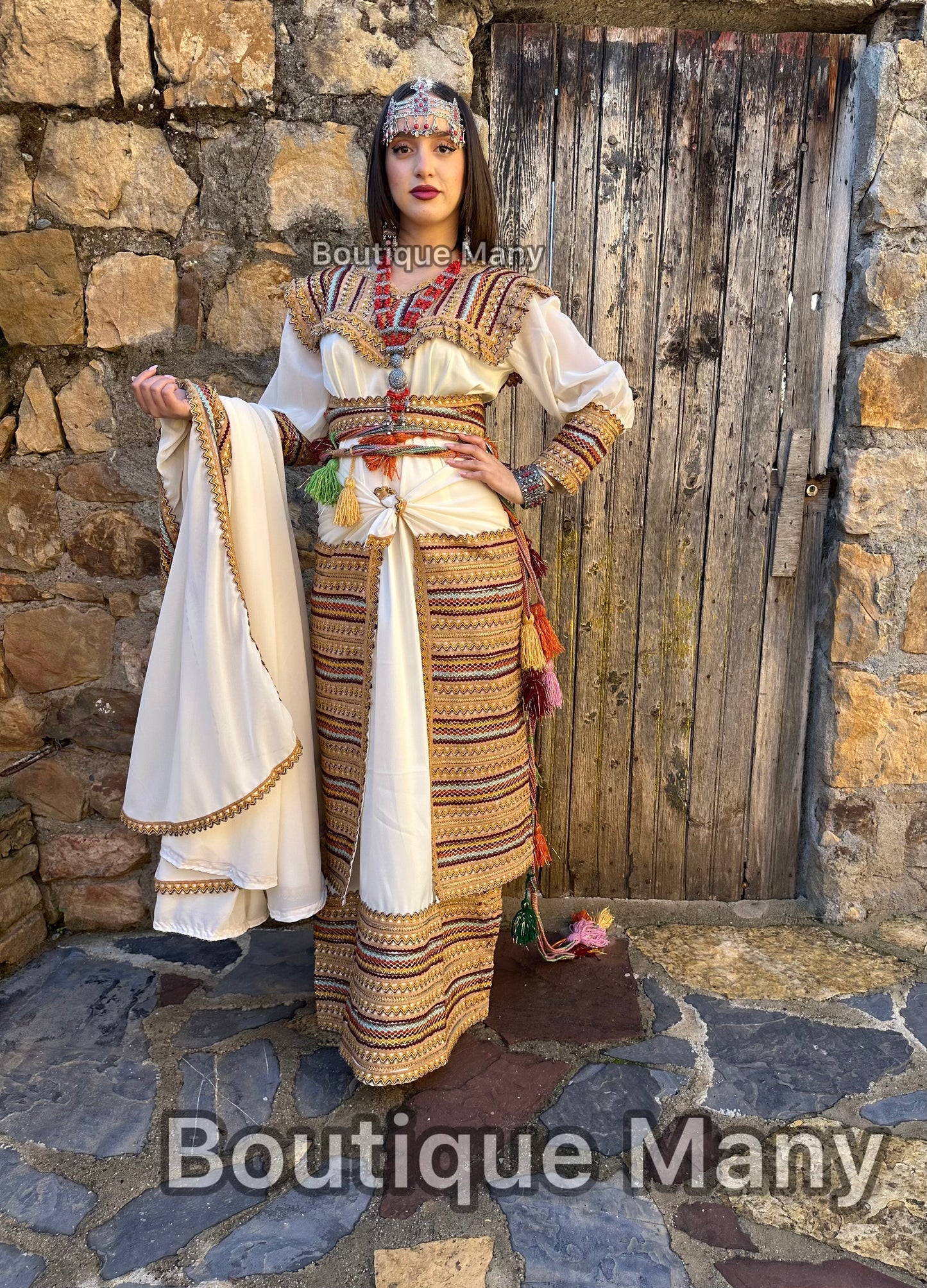 Robe kabyle moderne Thasseda