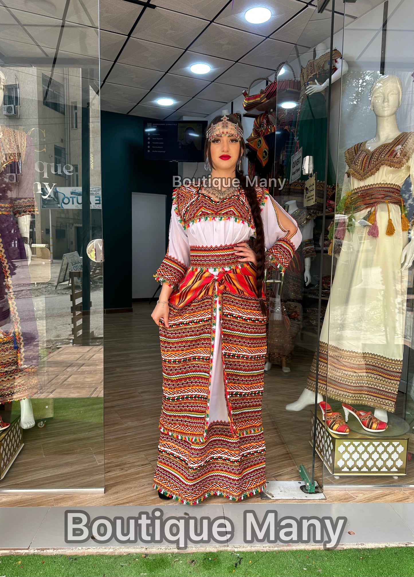 Robe kabyle moderne Thileli