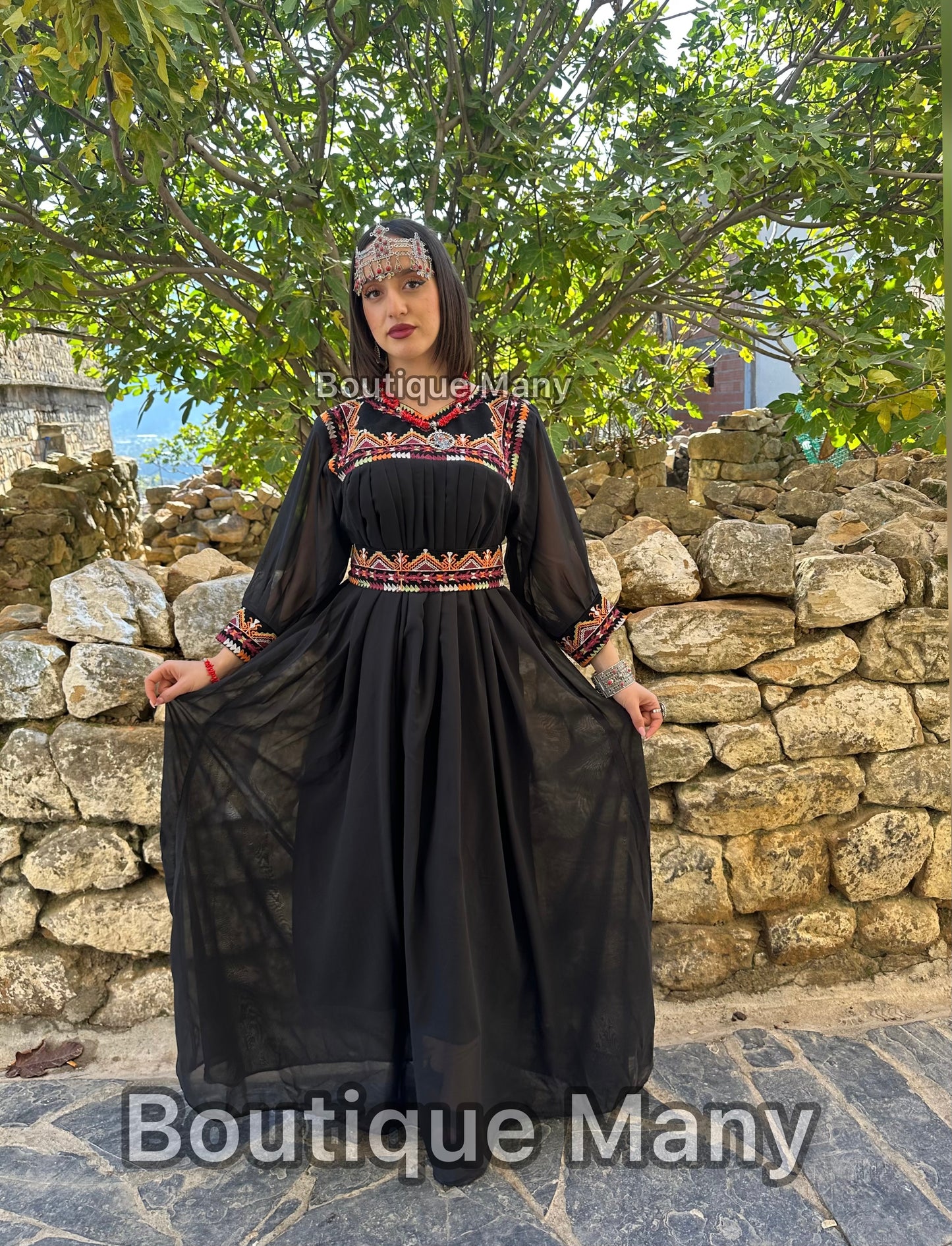 Robe kabyle moderne Dîna