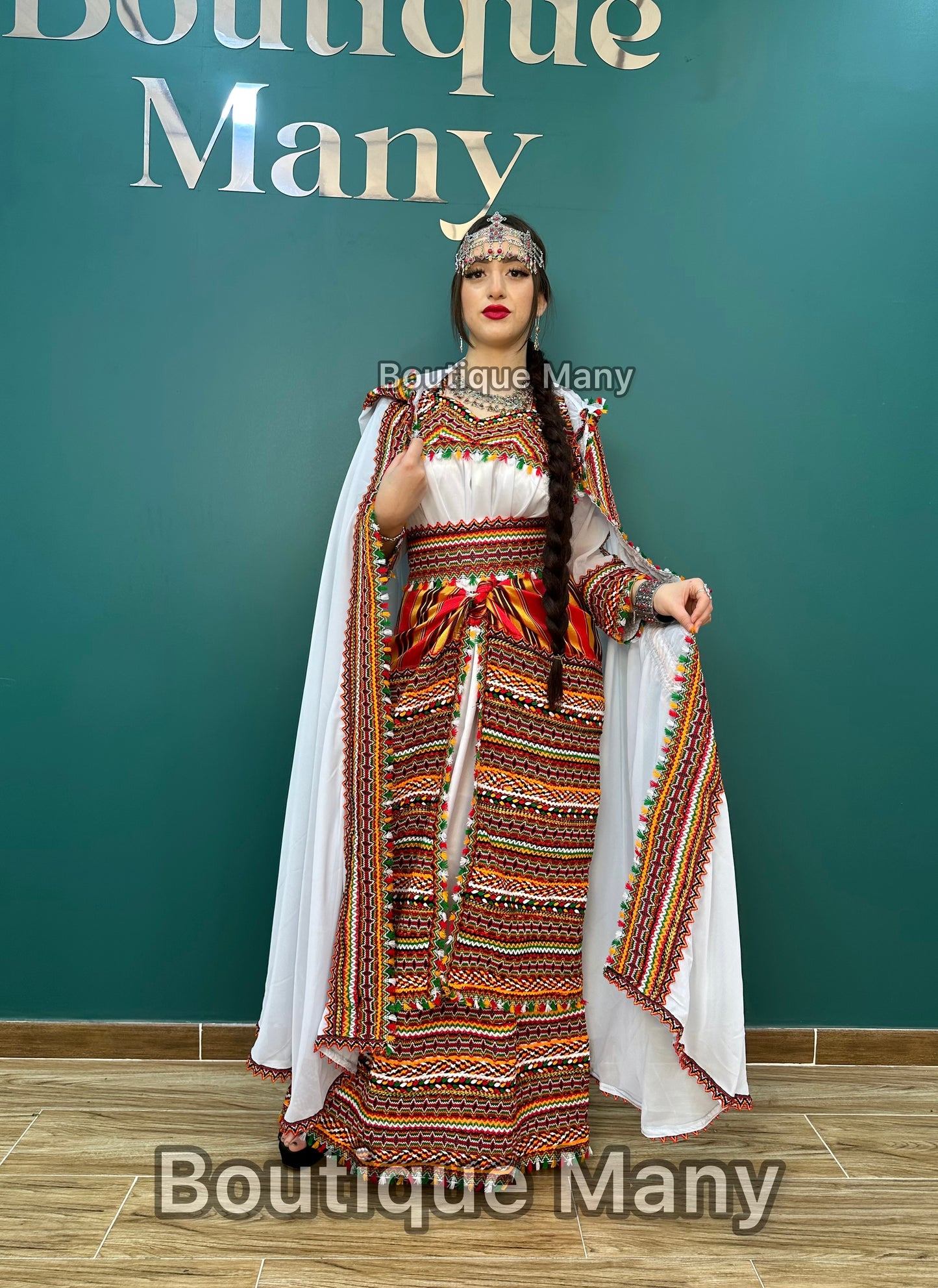 Robe kabyle moderne Thileli